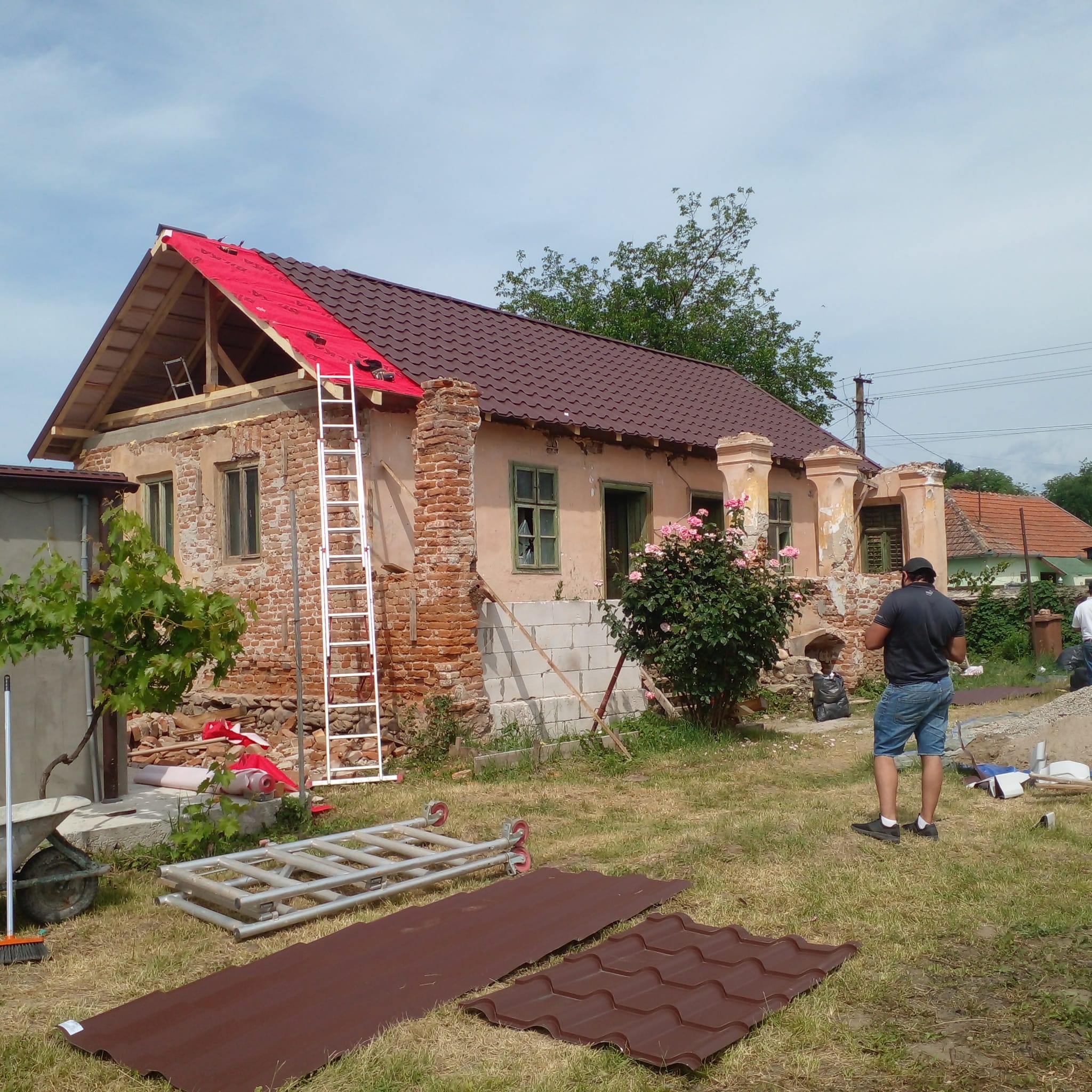 Șantier acoperiș de țiglă ceramică